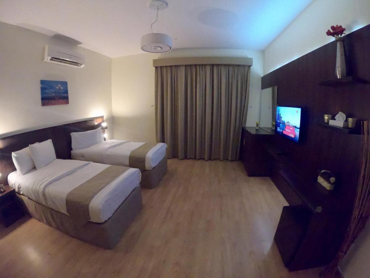 วีคเอนด์ โฮเต็ล อพาร์ตเมนต์ Hotel มัสกัต ภายนอก รูปภาพ