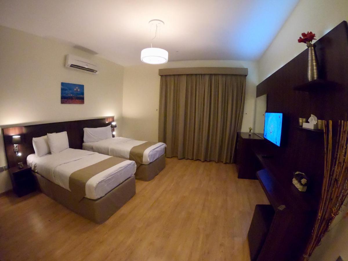 วีคเอนด์ โฮเต็ล อพาร์ตเมนต์ Hotel มัสกัต ภายนอก รูปภาพ