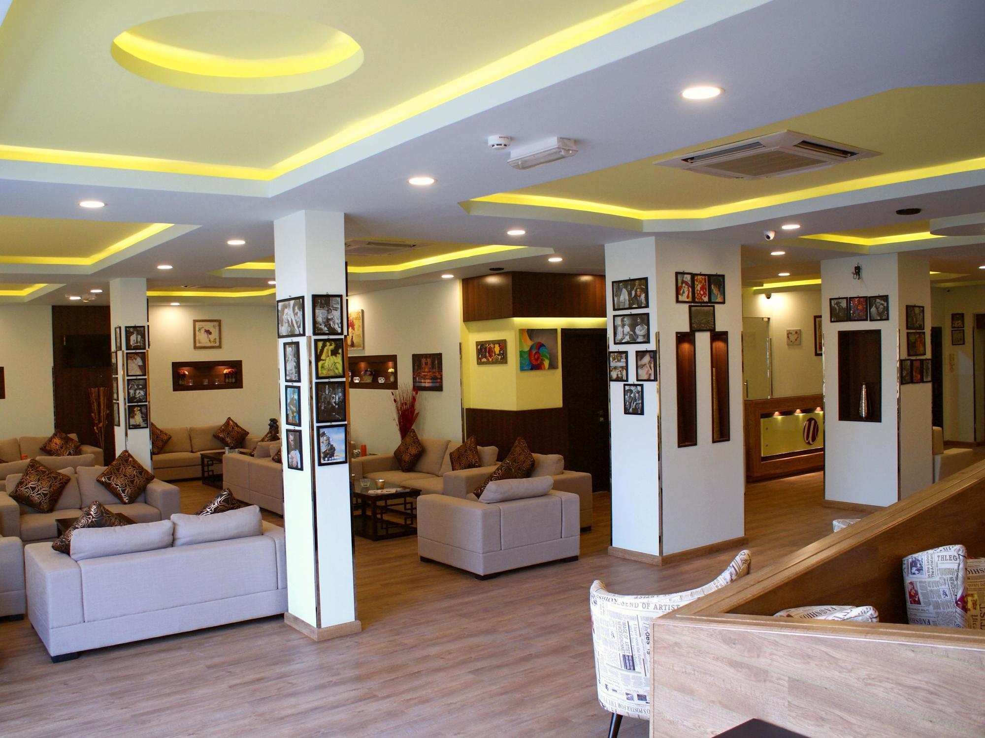 วีคเอนด์ โฮเต็ล อพาร์ตเมนต์ Hotel มัสกัต ภายนอก รูปภาพ