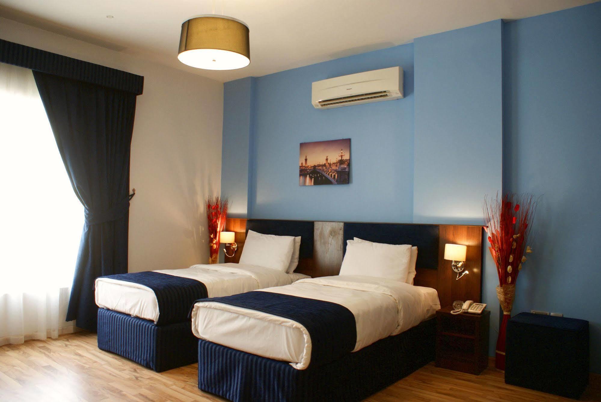 วีคเอนด์ โฮเต็ล อพาร์ตเมนต์ Hotel มัสกัต ภายนอก รูปภาพ