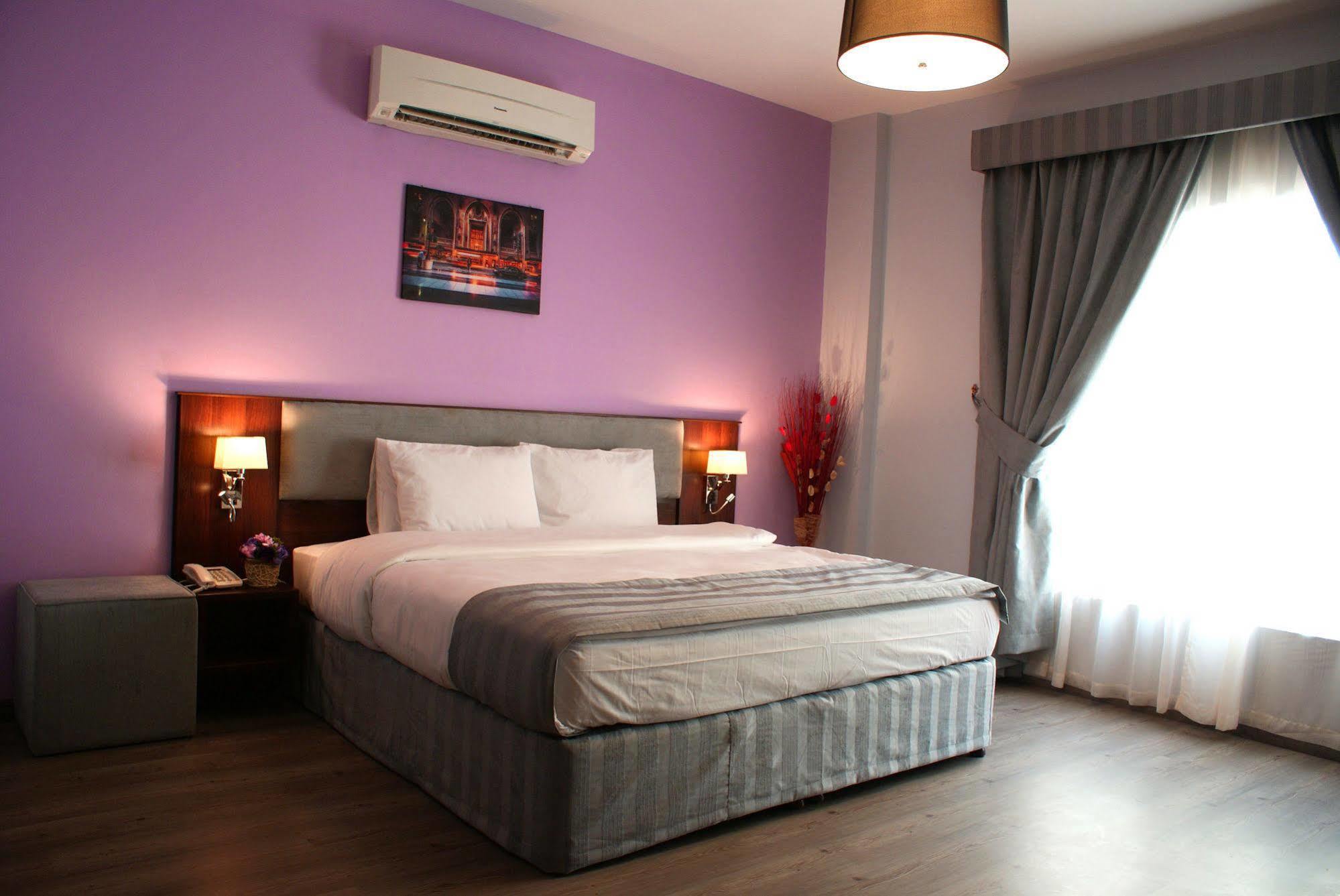 วีคเอนด์ โฮเต็ล อพาร์ตเมนต์ Hotel มัสกัต ภายนอก รูปภาพ